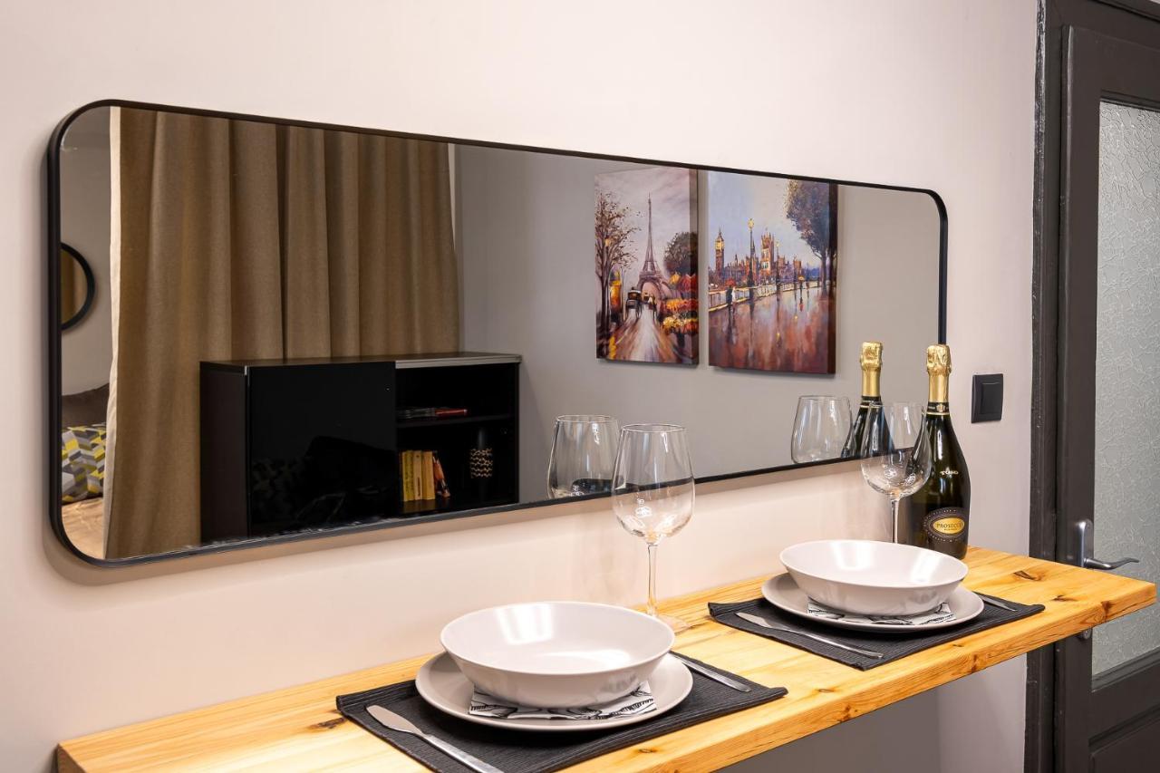 Bohemia - New Apartment With Stylish Design Sofia Exteriör bild